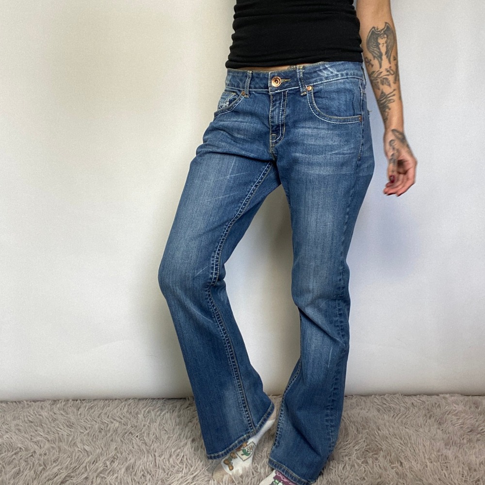 Cowgirl Tuff Dont Fence Me In Bootcut Jeans Barbwire Pocket Embroidery Flare 29W - Picture 2 of 10